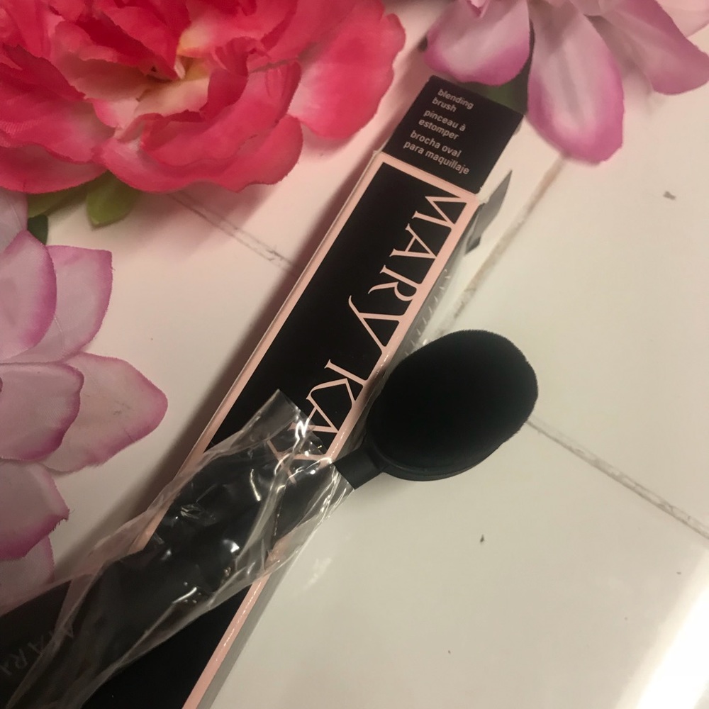 Blending Brush Liquid Foundation Mary Kay